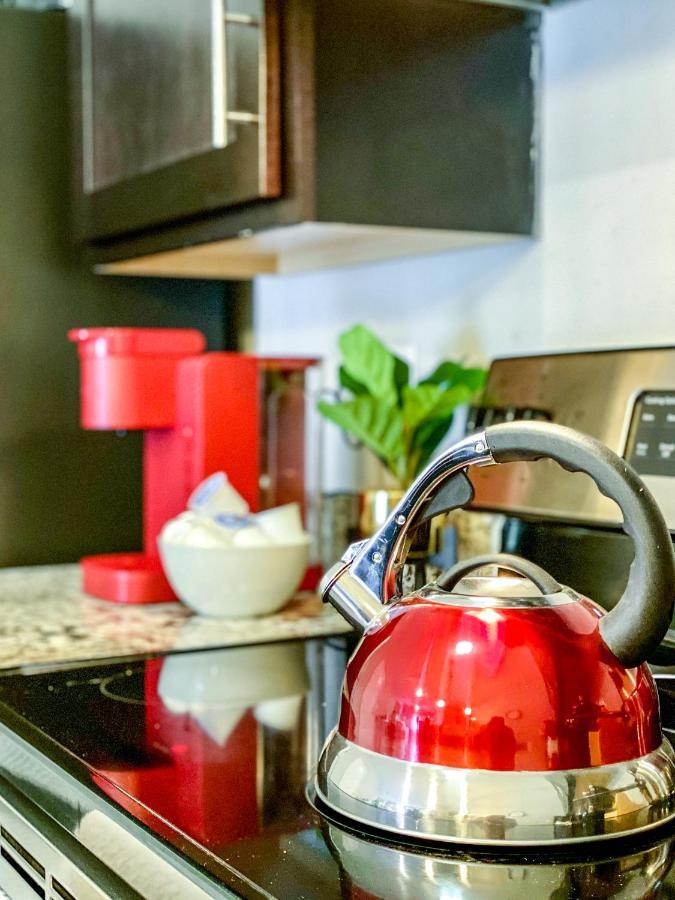 Full Kitchen,King,W/D,Netflix,2 Smart Tvs,Parking Leilighet Louisville Eksteriør bilde