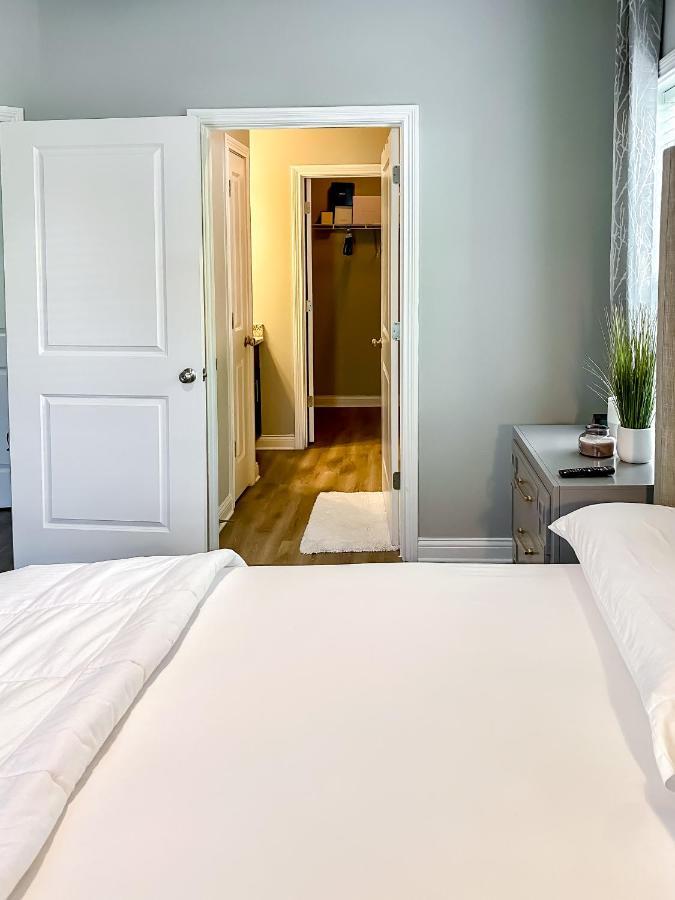 Full Kitchen,King,W/D,Netflix,2 Smart Tvs,Parking Leilighet Louisville Eksteriør bilde