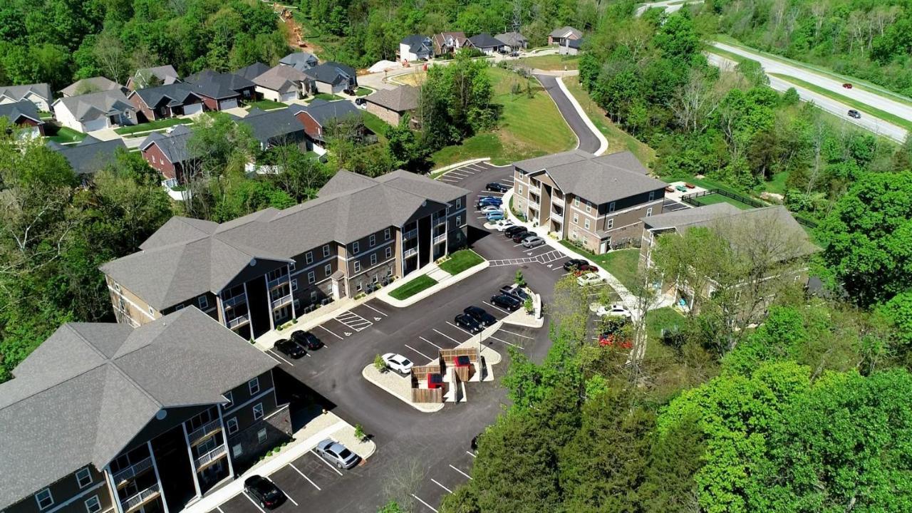Full Kitchen,King,W/D,Netflix,2 Smart Tvs,Parking Leilighet Louisville Eksteriør bilde